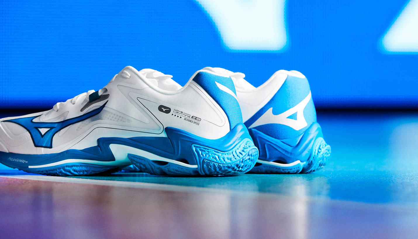 De evolutie van excellentie: Mizuno Wave Lightning Z7 versus Z8